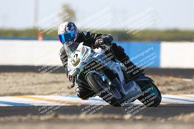 media/Sep-06-2025-CRA (Sat) [[cd32356307]]/Races/Race 10/